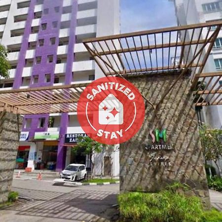 Oyo Home 90418 Suriamas Suites Condominium 1 Johor Bahru Eksteriør bilde